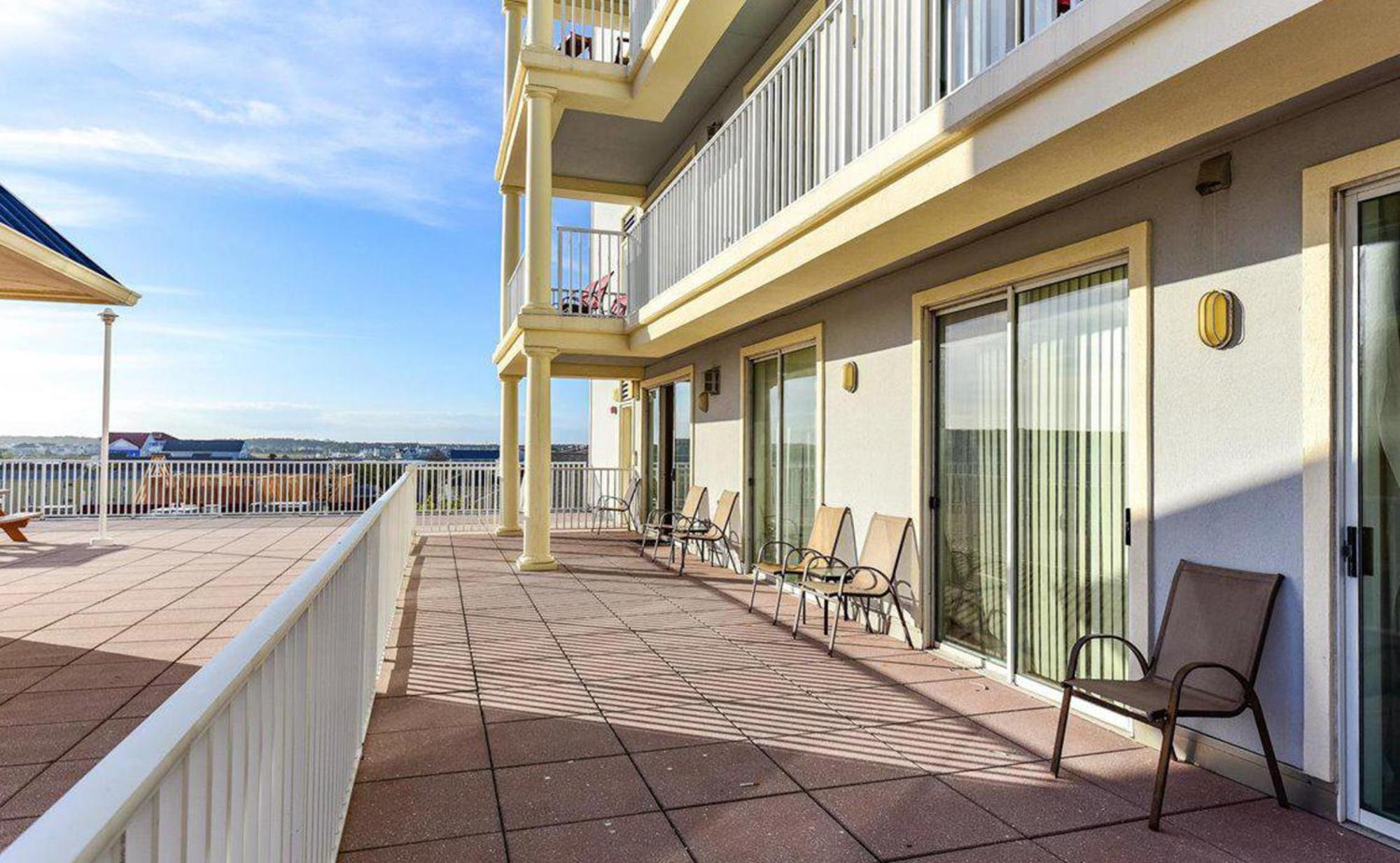 Belmont Towers 410 Apartment Ocean City Room photo